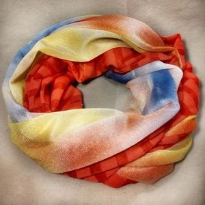 Infinity scarf
